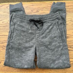 Men’s 90 Degree By Reflex Sweatpants/Jogger/Loungewear. Size small.